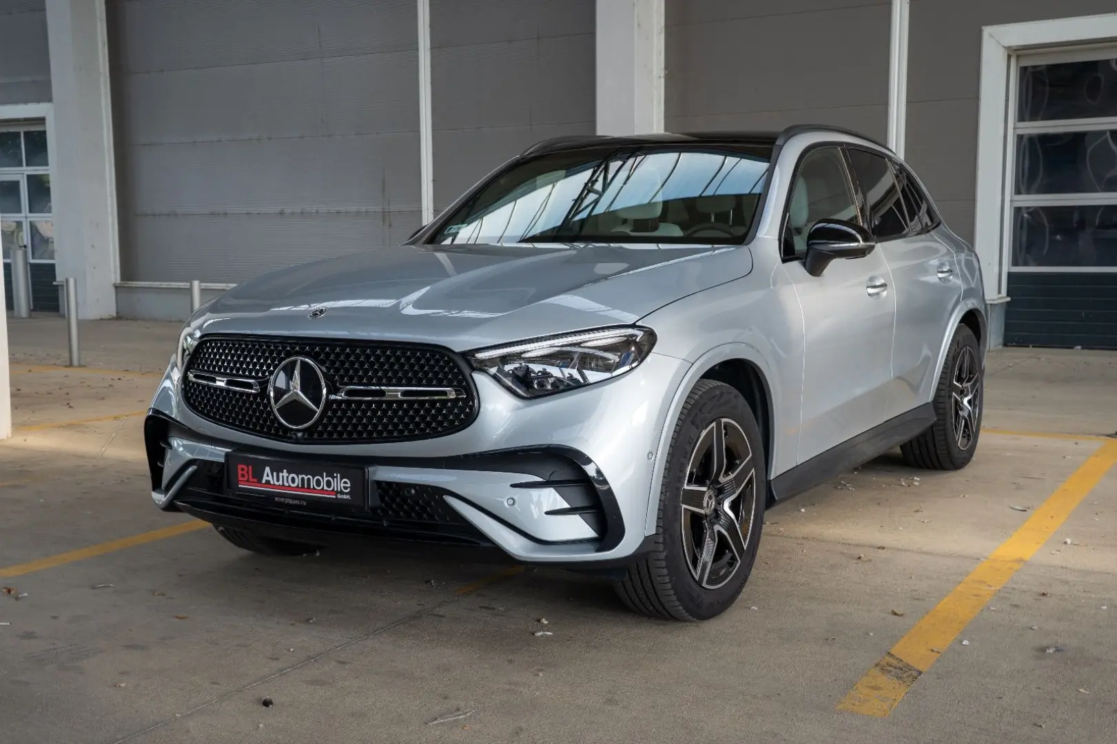 GLC 300 4Matic PANO.BURMESTER.HUD.NIGHT PAKET