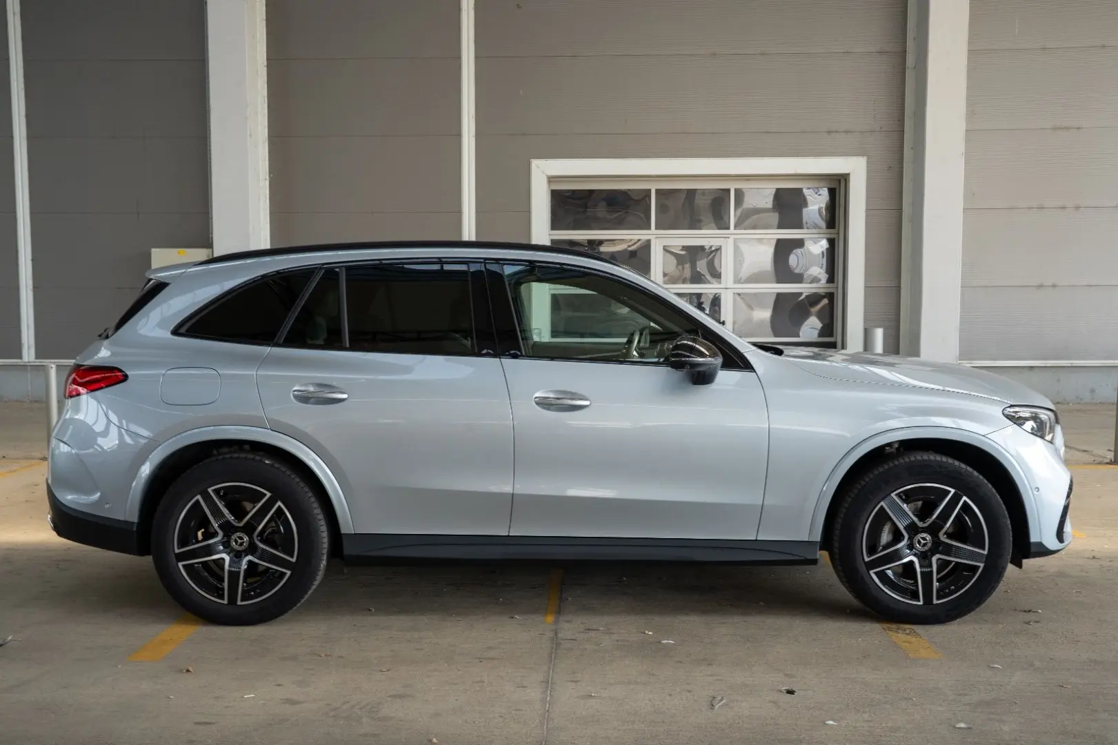 GLC 300 4Matic PANO.BURMESTER.HUD.NIGHT PAKET