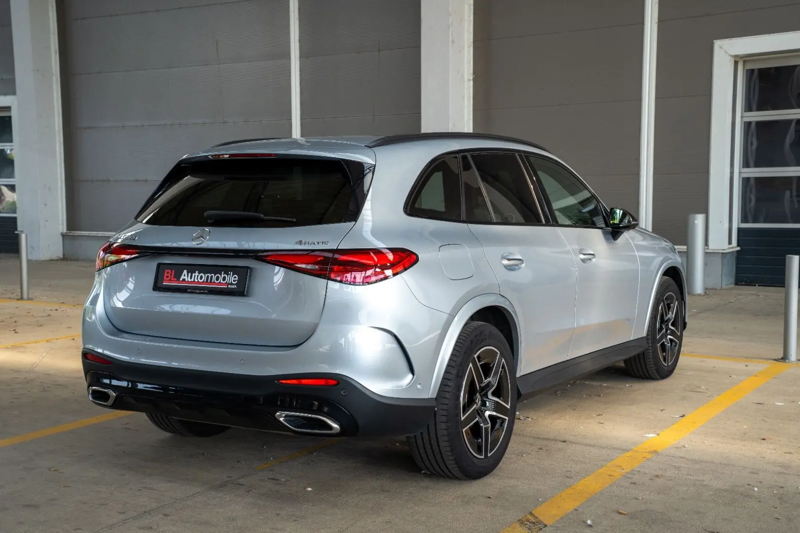 GLC 300 4Matic PANO.BURMESTER.HUD.NIGHT PAKET