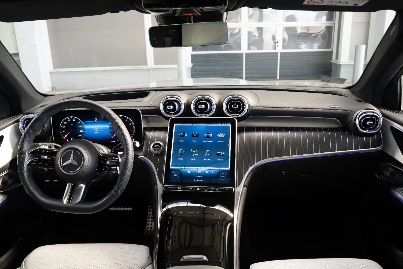 GLC 300 4Matic PANO.BURMESTER.HUD.NIGHT PAKET