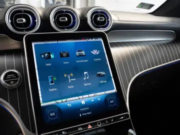 GLC 300 4Matic PANO.BURMESTER.HUD.NIGHT PAKET