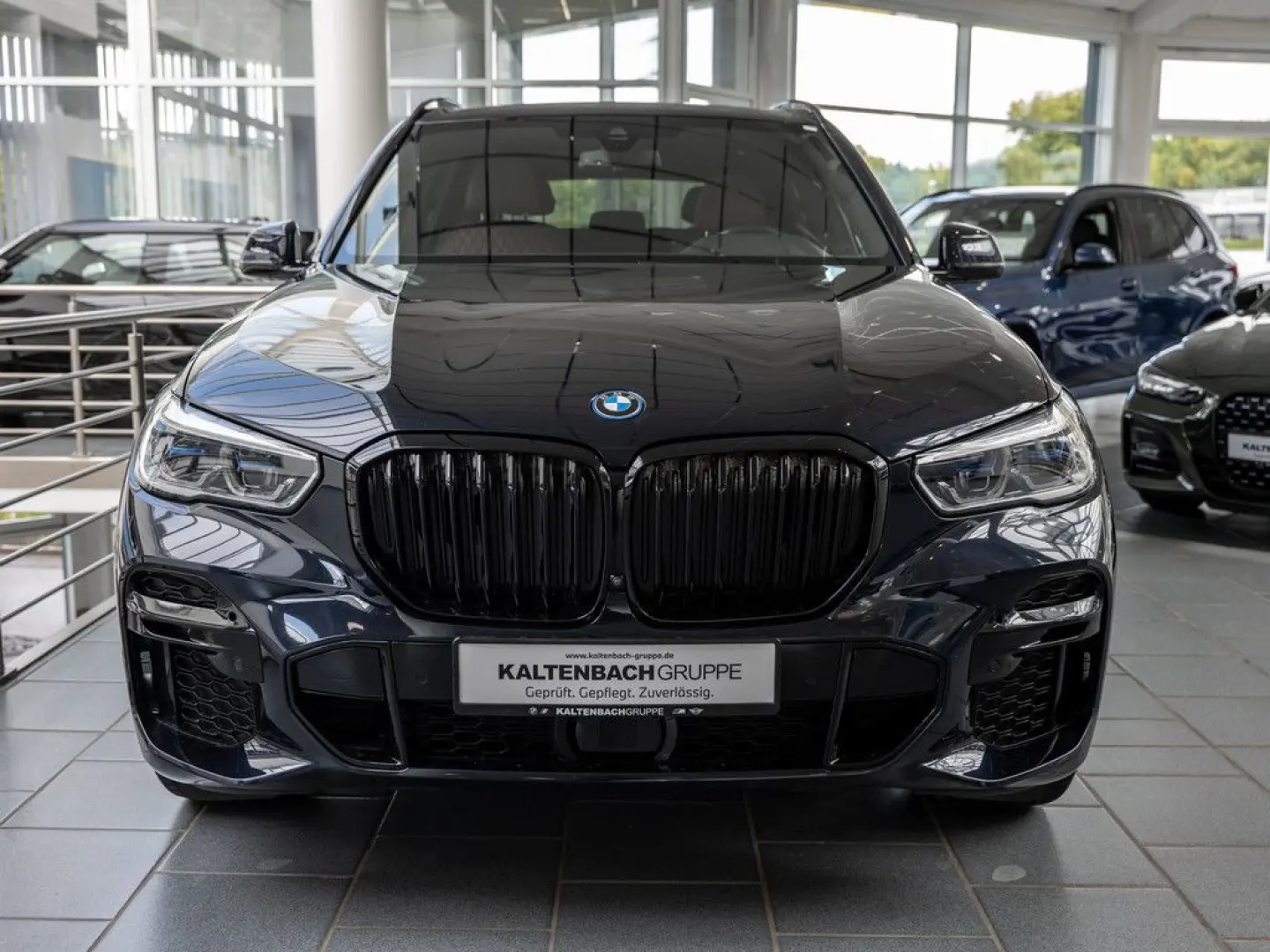 X5 xDrive 45e M-Sport PANO AHK HUD 360° LASER