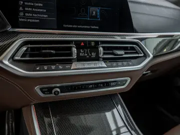 X5 xDrive 45e M-Sport PANO AHK HUD 360° LASER