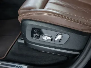X5 xDrive 45e M-Sport PANO AHK HUD 360° LASER