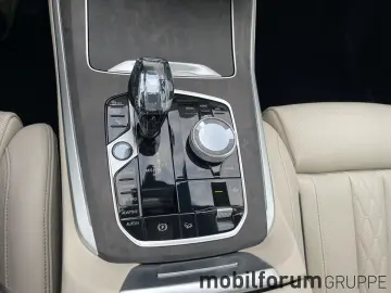 X5 xDrive30d M-Sport AHK Sitzklima ACC Panorama