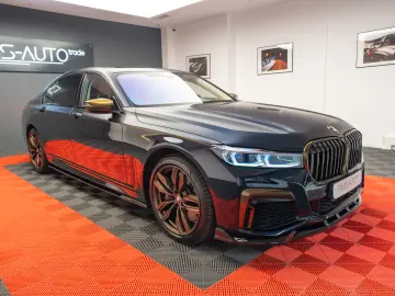 BMW M760 Li