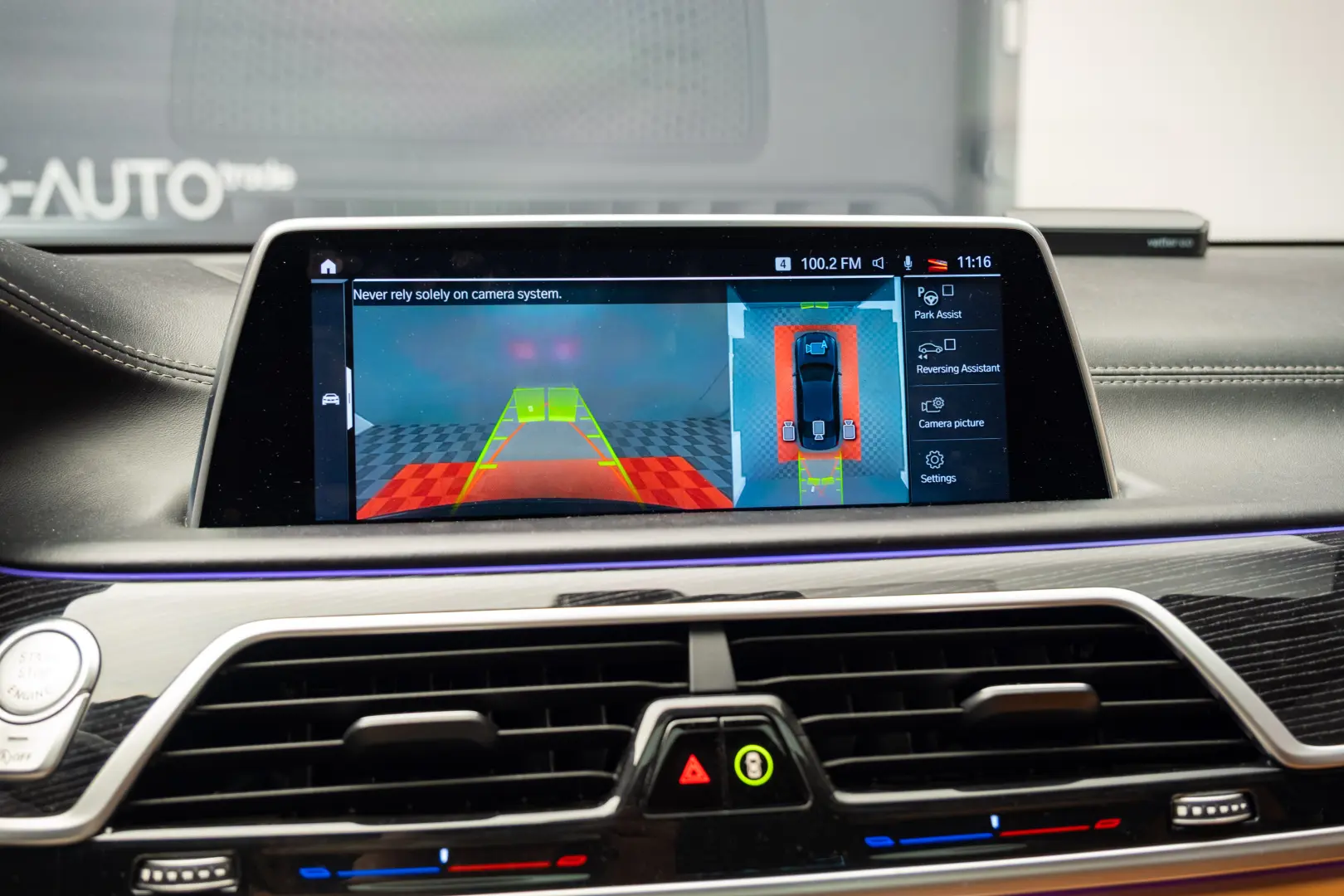 BMW M760 Li