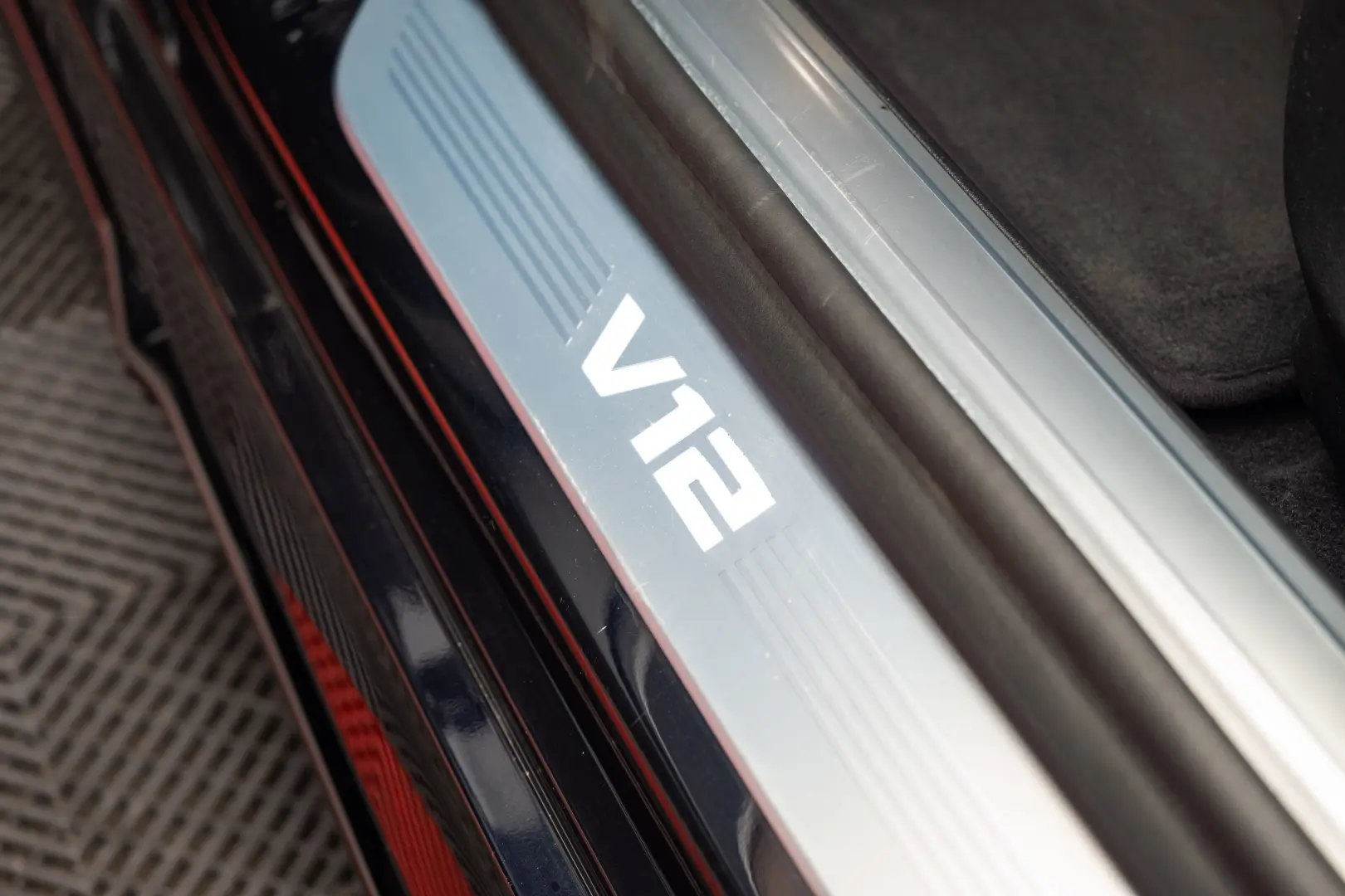 BMW M760 Li