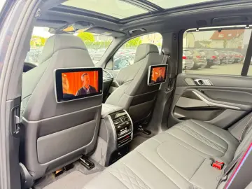X5*M50*INDIVIDUAL*3xTV*360°ACC*HUD*AHK*LASER*DAB