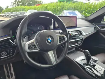 540i xDrive M Sport*DEUTSCH*NAPPA,20Zoll,Pano