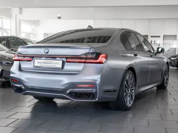 750i xDrive M-Sport FACEL. HUD 360° LASER LED