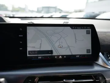 X2 M35i xDrive HUD ACC 360° ALUFELGEN 21 ZOLL