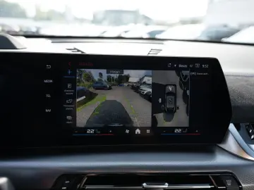 X2 M35i xDrive HUD ACC 360° ALUFELGEN 21 ZOLL