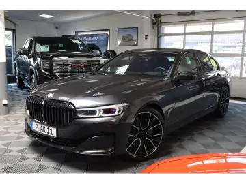 740d xDrive Executive  Bower  Massage  TV-Fond