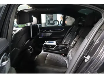 740d xDrive Executive, Bower, Massage, TV-Fond,
