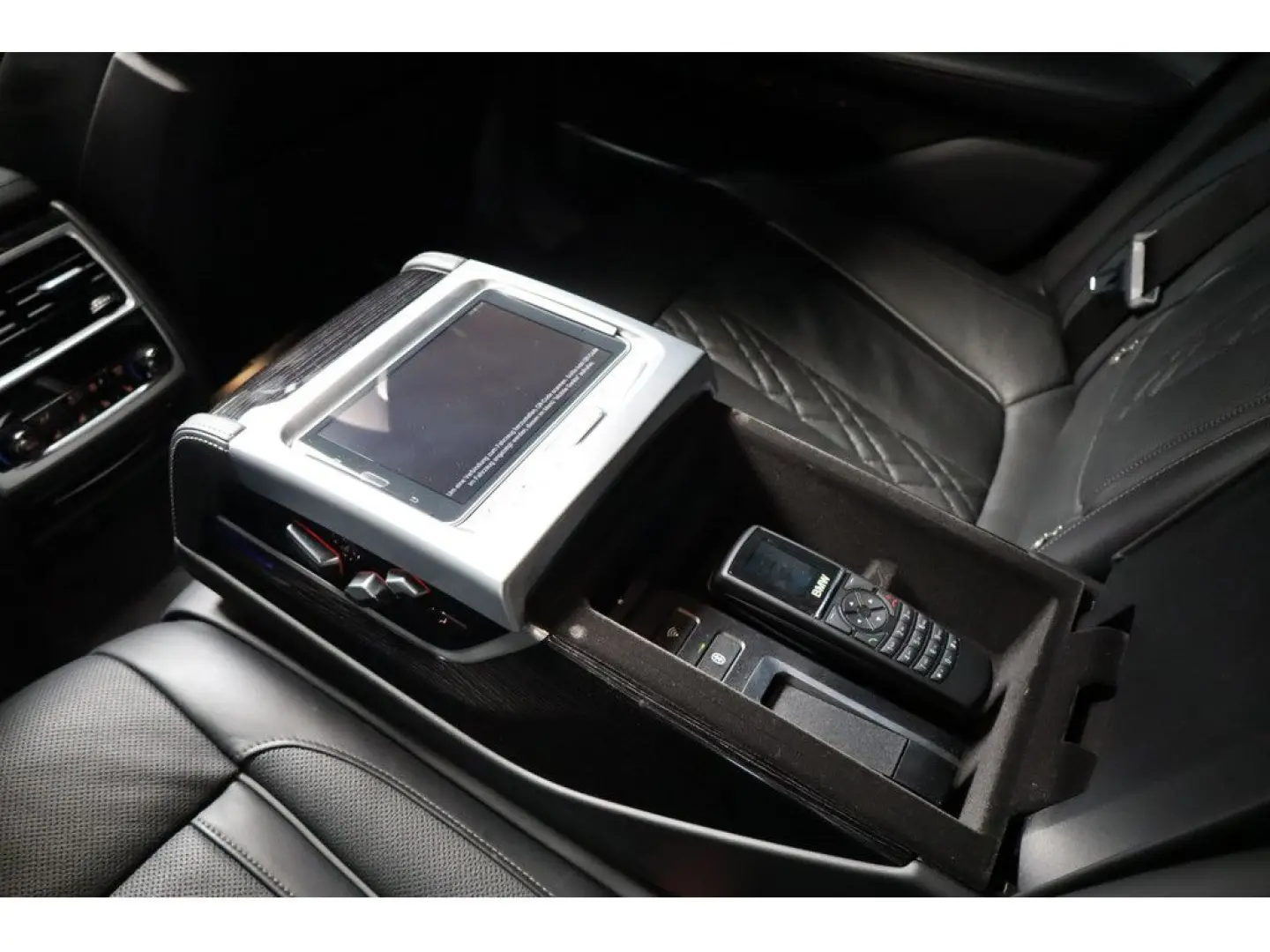740d xDrive Executive, Bower, Massage, TV-Fond,