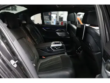 740d xDrive Executive, Bower, Massage, TV-Fond,
