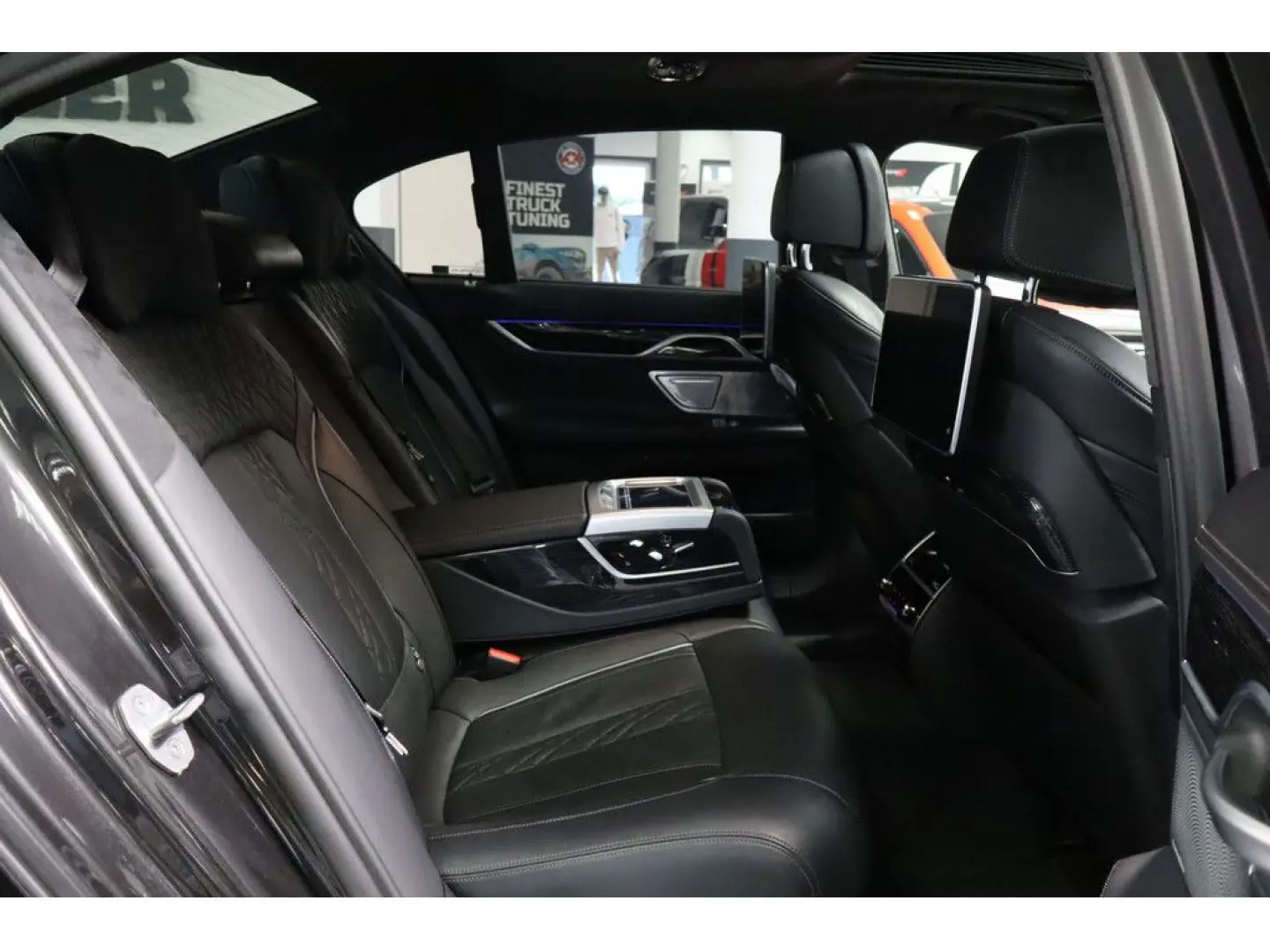 740d xDrive Executive, Bower, Massage, TV-Fond,