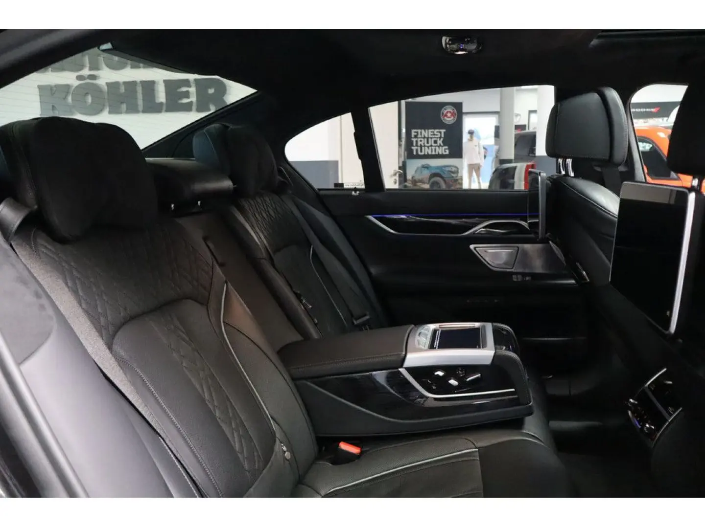 740d xDrive Executive, Bower, Massage, TV-Fond,