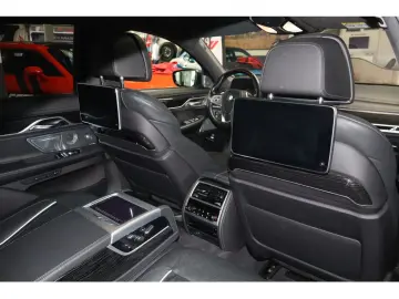 740d xDrive Executive, Bower, Massage, TV-Fond,