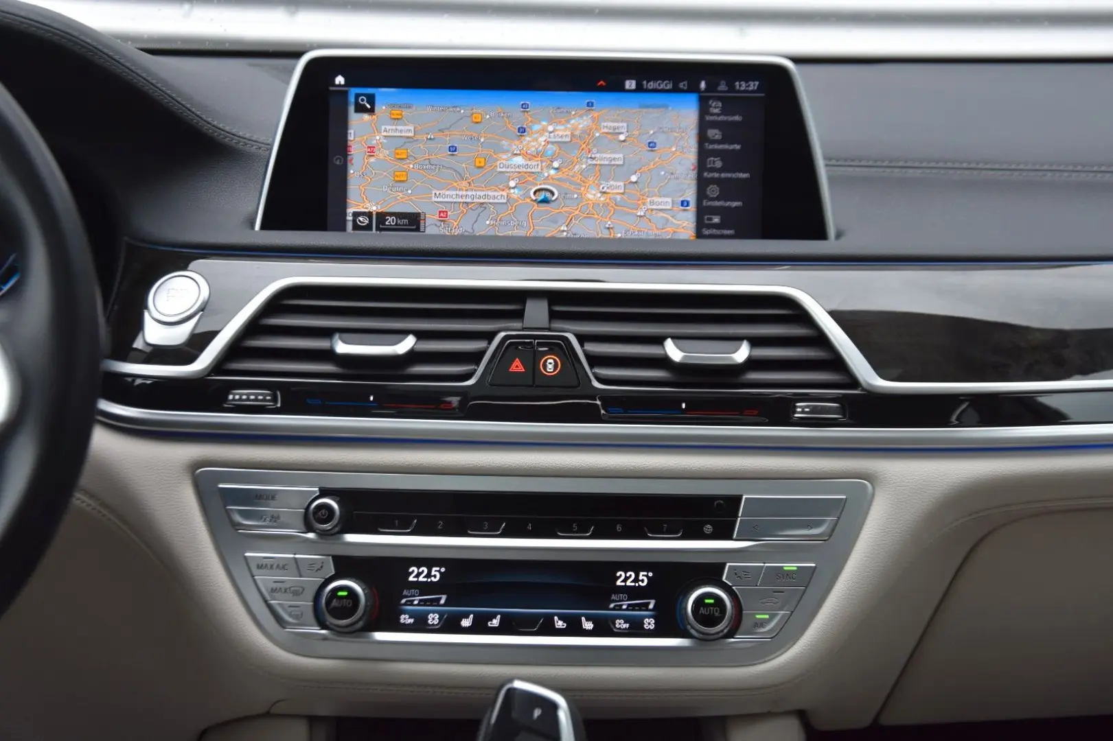 745L e xDrive SHD LUFT SOFT HUD LASER MASSAGE