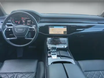 A8 S line 50 TDI Black AHK Pano HUD B&O Standh T
