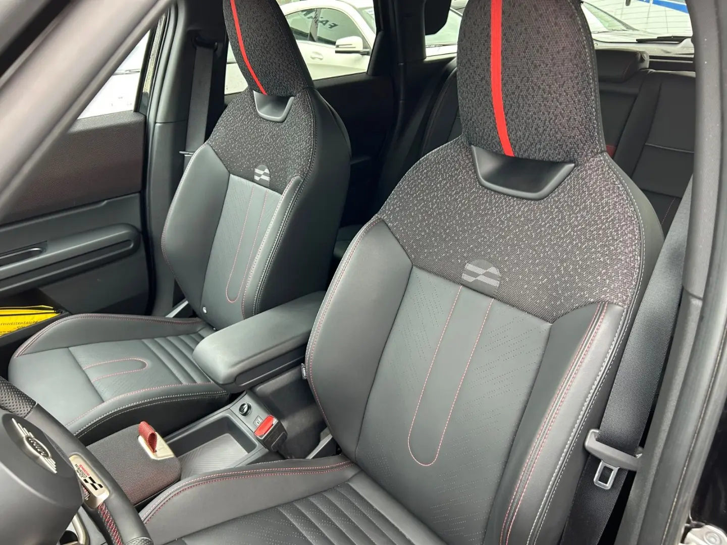 John Cooper Works Countryman All4 Vollausstg.