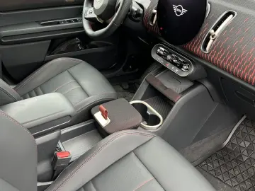 John Cooper Works Countryman All4 Vollausstg.