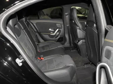 CLA 45 AMG S 4M+ Burmester Aero-Paket Perf-Sitze