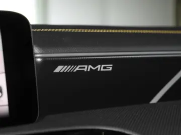 CLA 45 AMG S 4M+ Burmester Aero-Paket Perf-Sitze