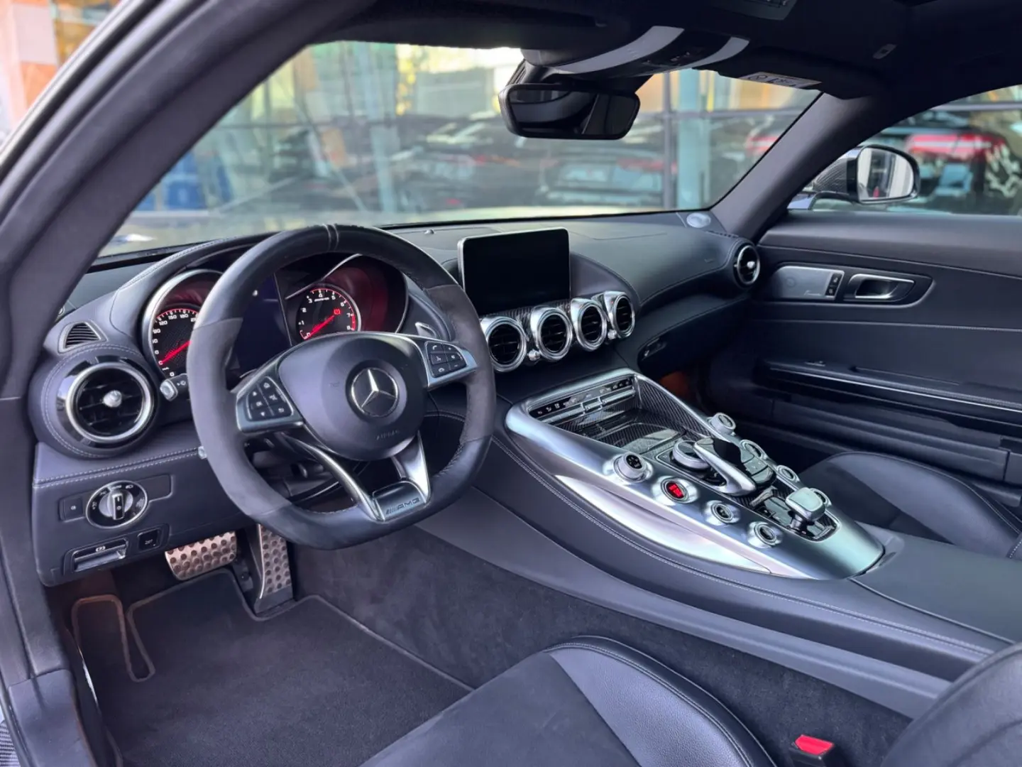 AMG GTS Carbon Burmester Performance Sitze Matt