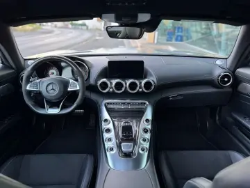 AMG GTS Carbon Burmester Performance Sitze Matt