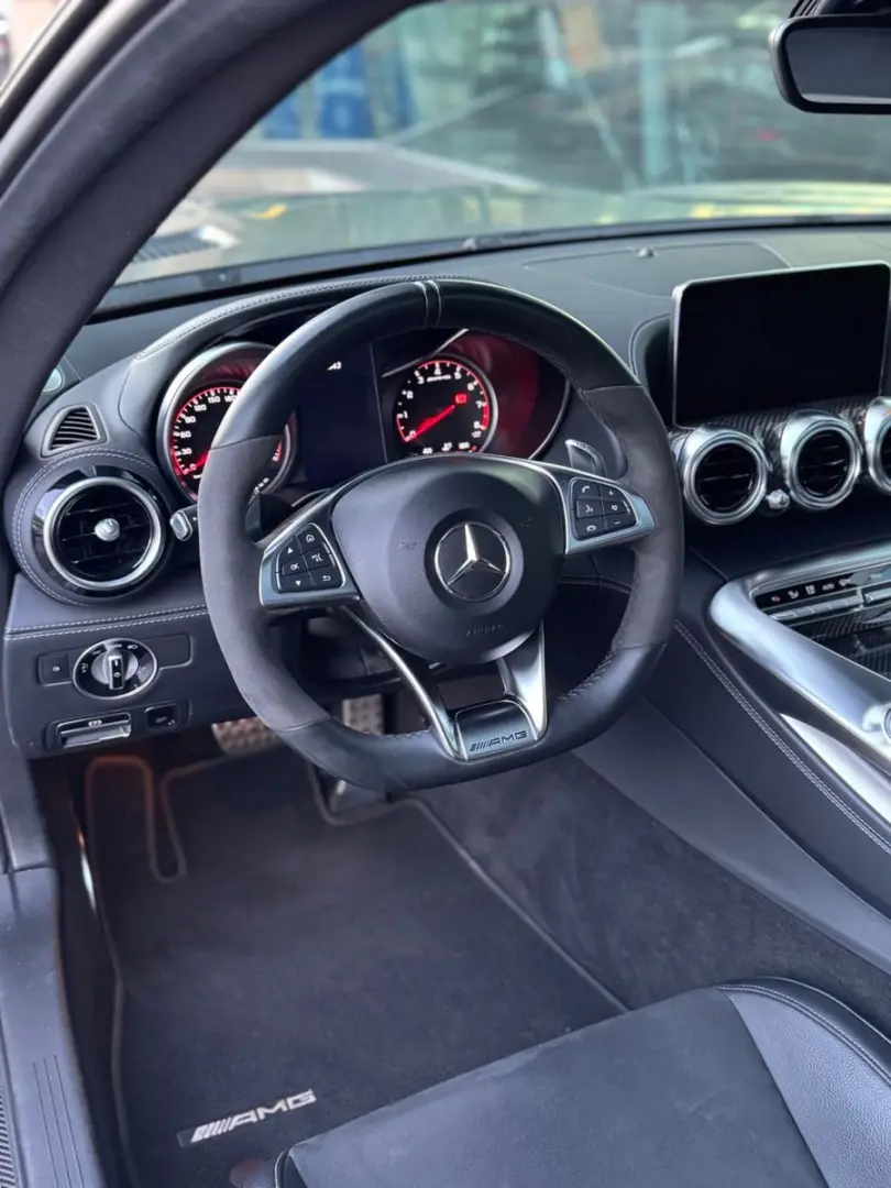AMG GTS Carbon Burmester Performance Sitze Matt