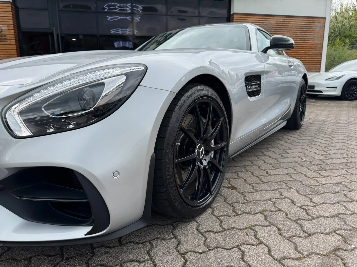 AMG GT Coupe/ Aerodynamik/ Night-Paket/ Sport