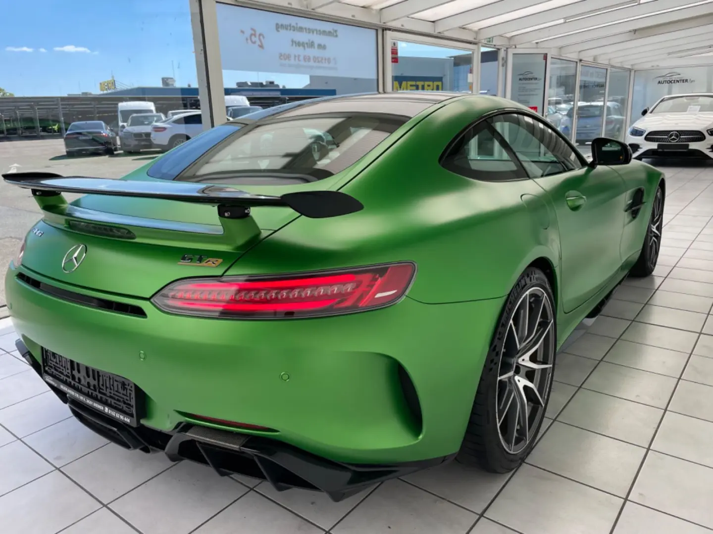 AMG GT R Coupe HULK  LED Burmester