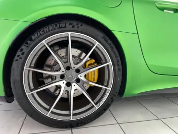 AMG GT R Coupe HULK  LED Burmester