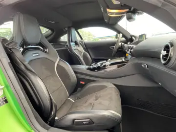 AMG GT R Coupe HULK  LED Burmester