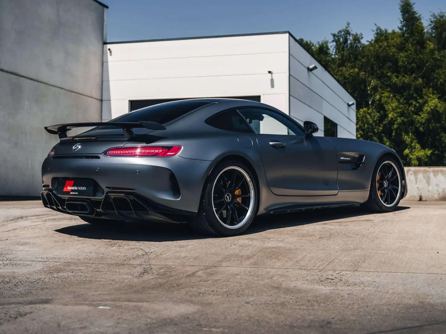 AMG GT GT R / Ceramic / Distronic / Carbon / Bur
