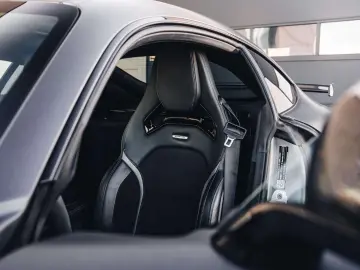 AMG GT GT R / Ceramic / Distronic / Carbon / Bur