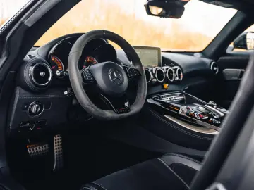 AMG GT GT R / Ceramic / Distronic / Carbon / Bur