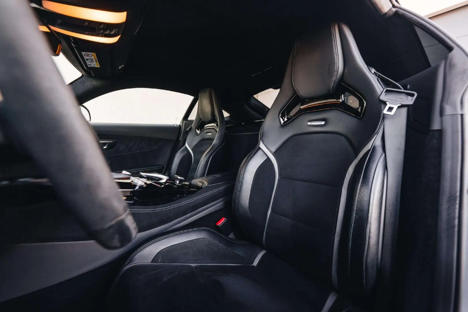AMG GT GT R / Ceramic / Distronic / Carbon / Bur