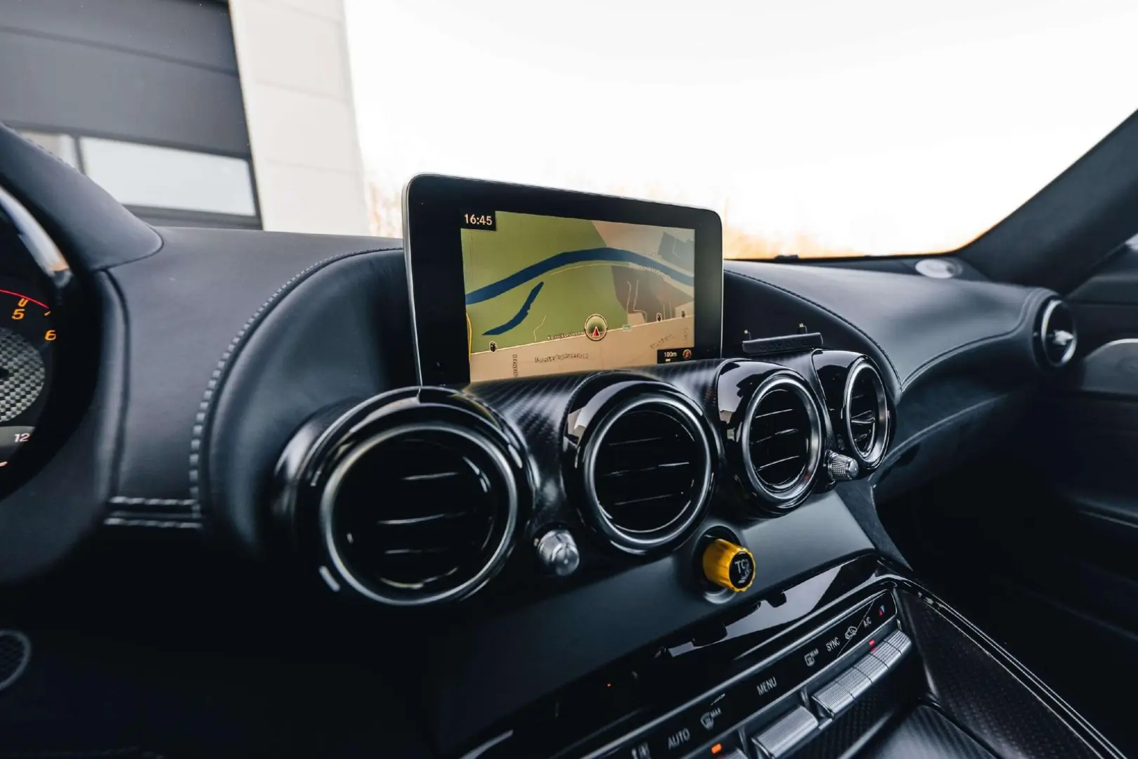 AMG GT GT R / Ceramic / Distronic / Carbon / Bur