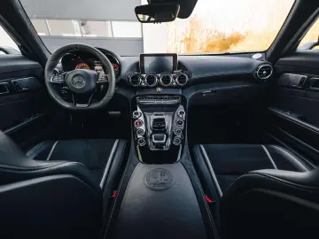 AMG GT GT R / Ceramic / Distronic / Carbon / Bur