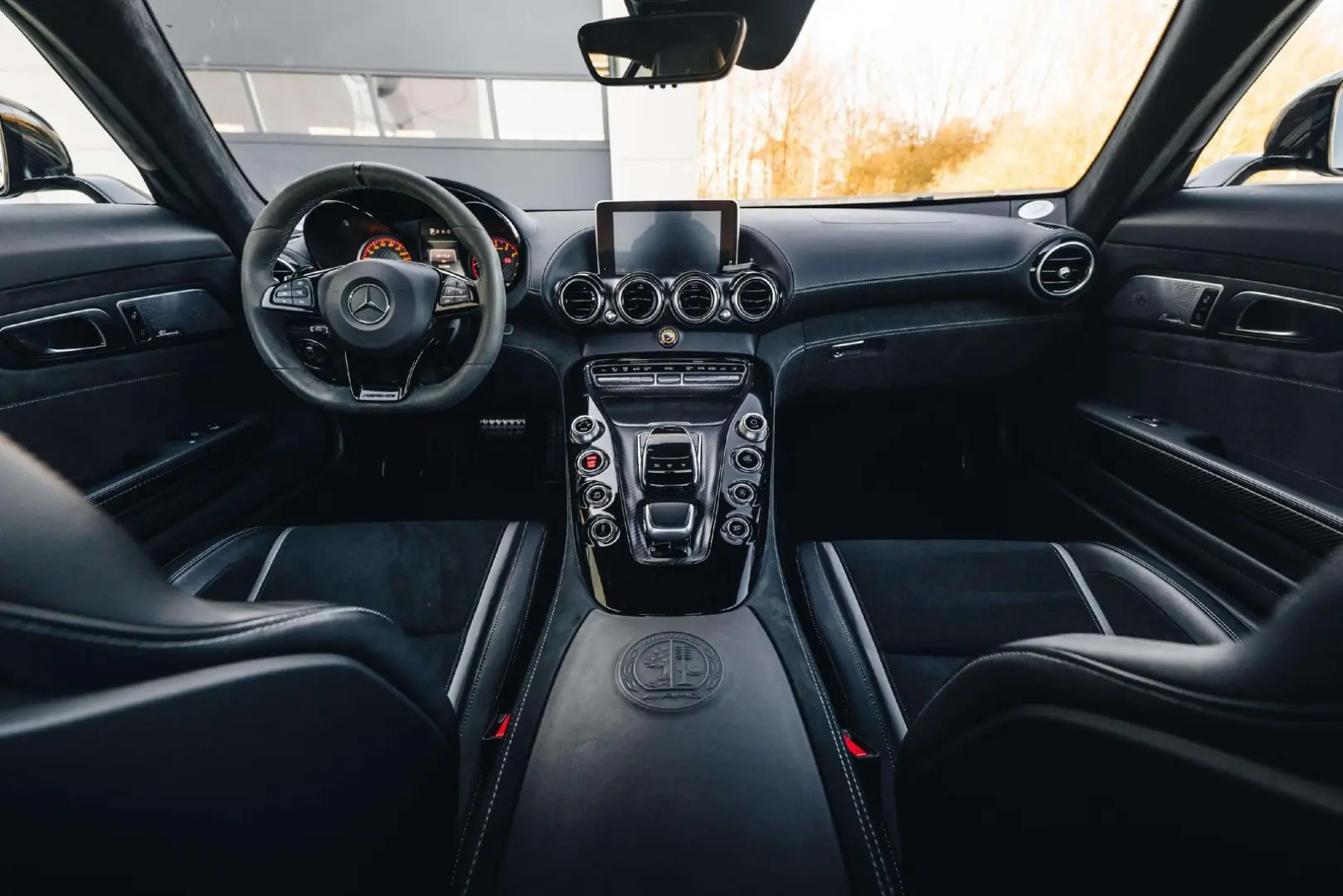 AMG GT GT R / Ceramic / Distronic / Carbon / Bur