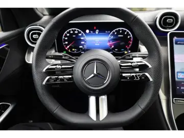 GLC 300 4M Coupé AMG Pano AHK Distronic o Demand