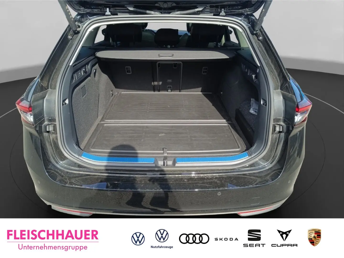 Skoda Superb 1.5 TSI L&K+HYBRID+AUTOMATIK+LEDER+PANORA
