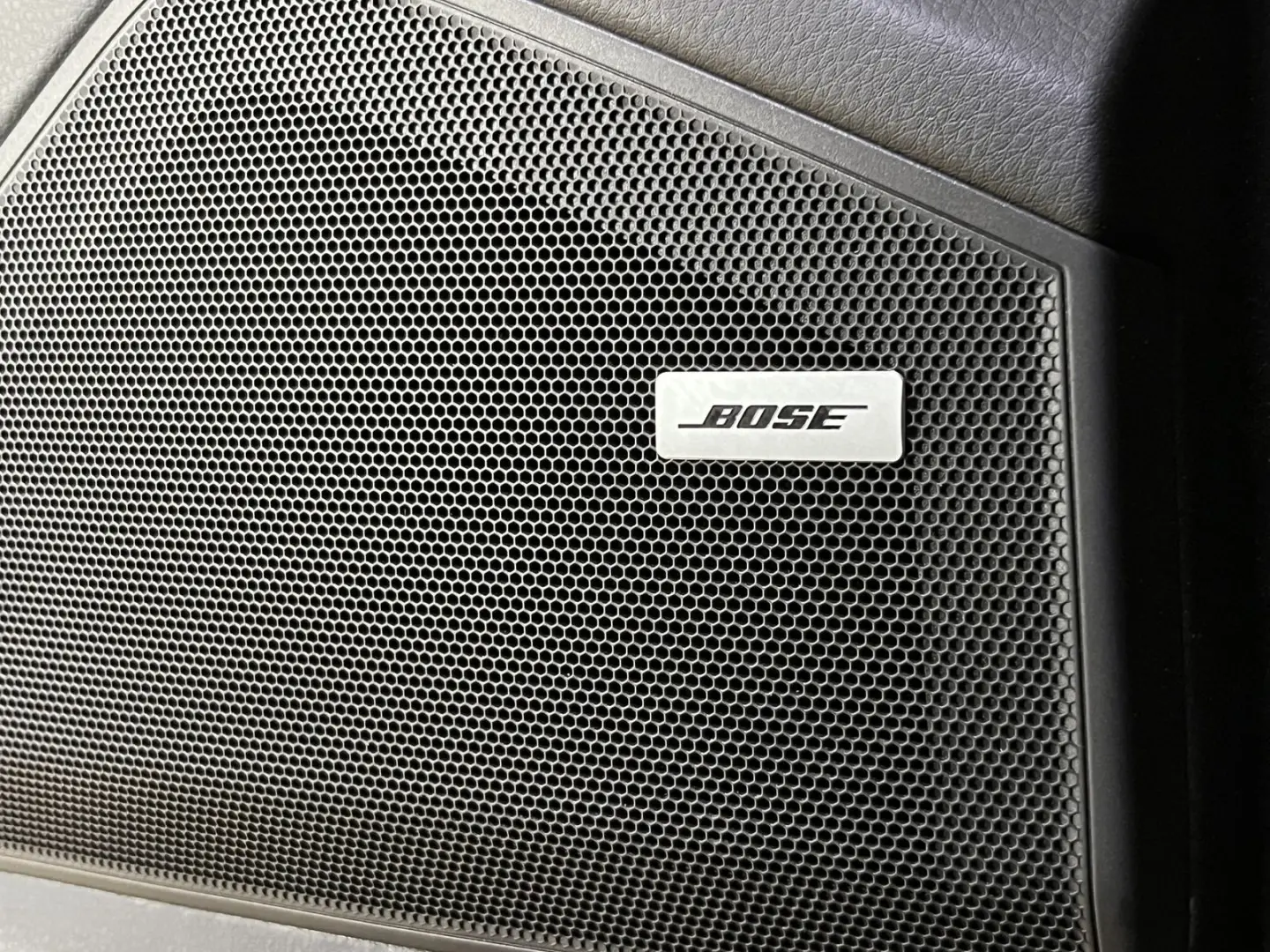 Cayenne Exklusive Manufaktur HUD Leder BOSE Pano