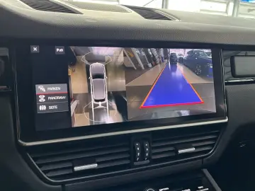 Cayenne Exklusive Manufaktur HUD Leder BOSE Pano
