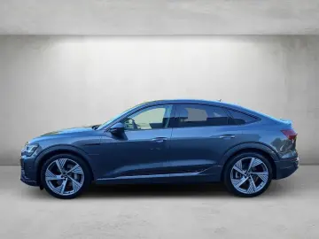 Q8 Sportback e-tron S line 55 quattro  B&O PANO