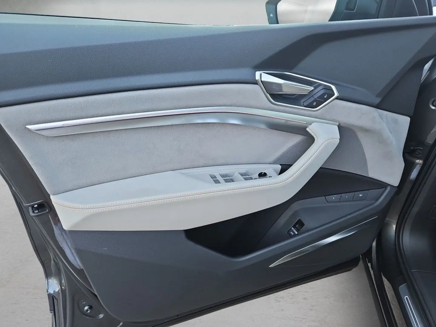 Q8 Sportback e-tron S line 55 quattro *B&O*PANO*